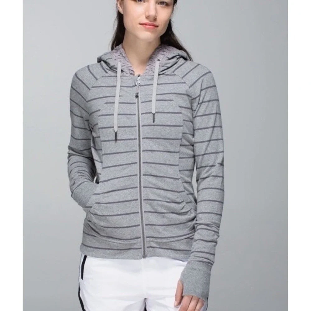 LULULEMON CAYMAN STRIPE HEATHERED GREY MOVEMENT JACKET Size 8